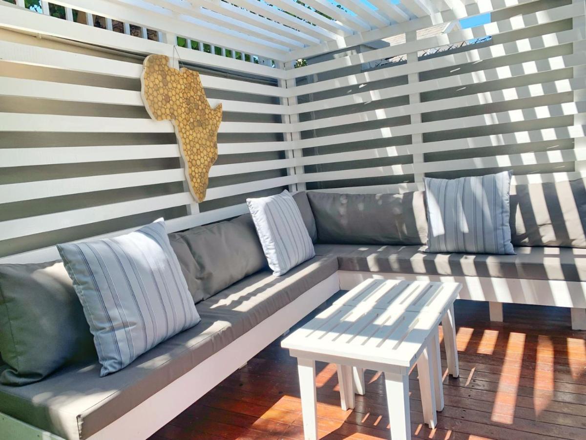 4 On Varneys Guest House Cape Town Exterior foto